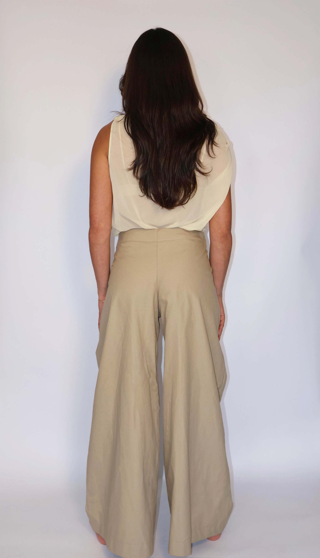 Farrah Pant